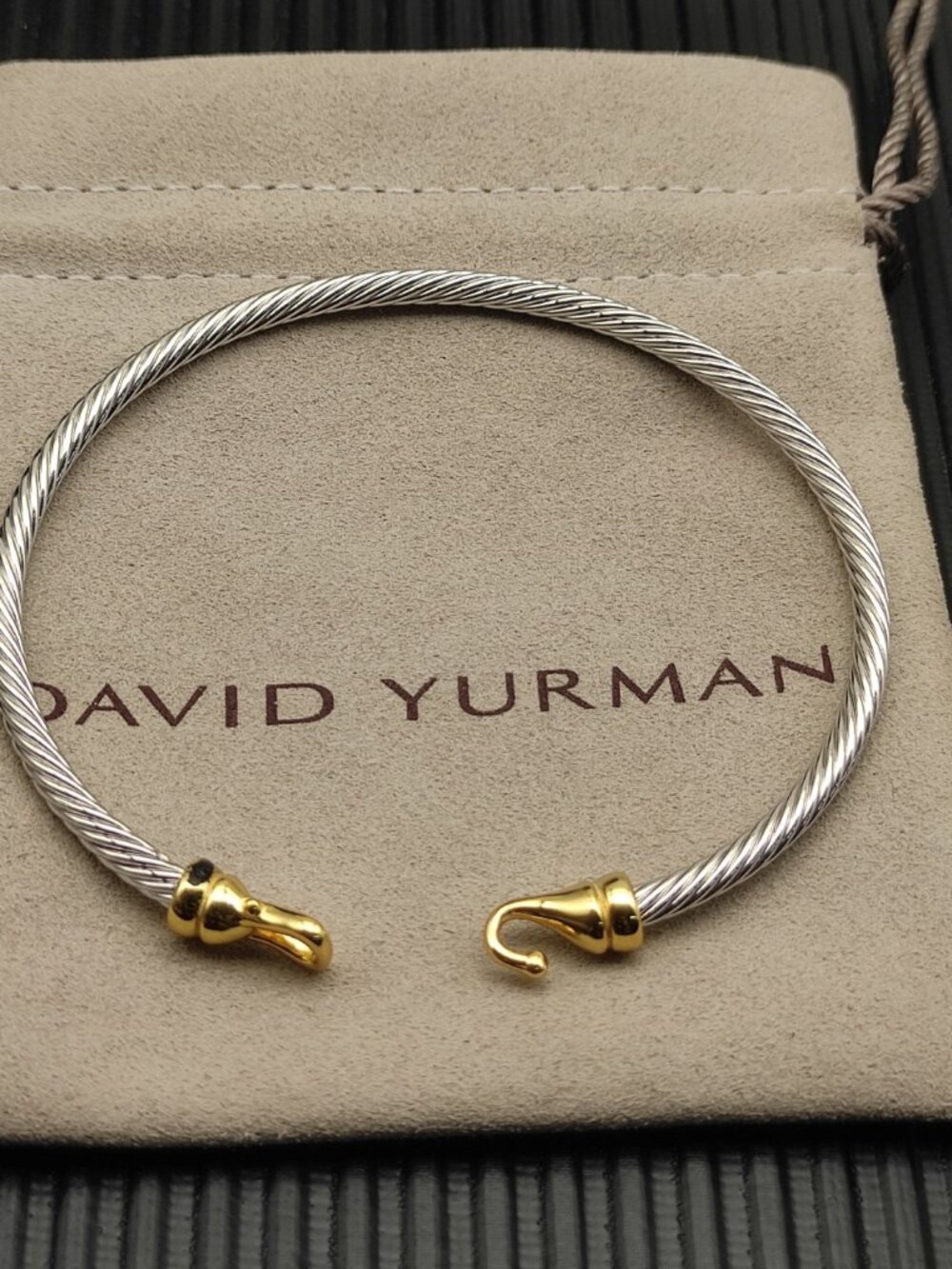 David Yurman 925 Silver Bracelet with Original Pouch